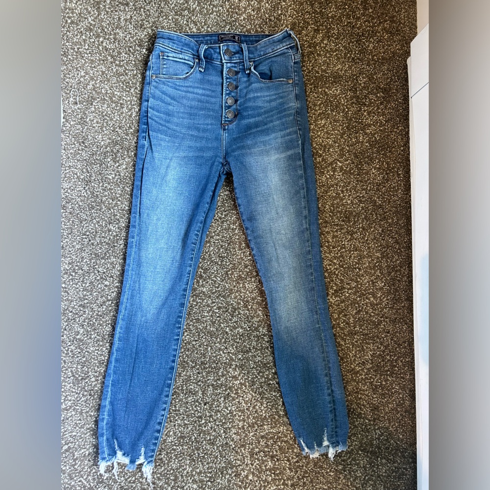 Abercrombie and Fitch Simone High Ride Ankle sz 00/24